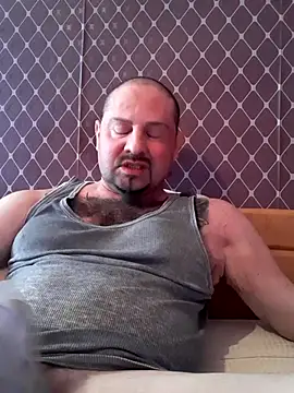 Snapshot of _NEREZA_ chatting on 05/21/26, 04:03 NEREZA online show from 05/21/26, 04:03
