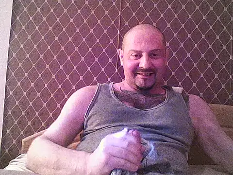 Snapshot of _NEREZA_ chatting on 06/13/26, 04:05 NEREZA online show from 06/13/26, 04:05