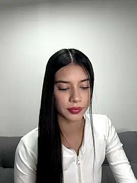 Snapshot of giasteele chatting on 09/09/25, 02:00 giasteele online show from 09/09/25, 02:00