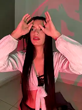 Snapshot of giasteele chatting on 10/09/25, 01:47 giasteele online show from 10/09/25, 01:47