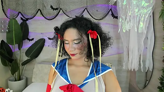 ellette   online show from 10/30/25, 05:35