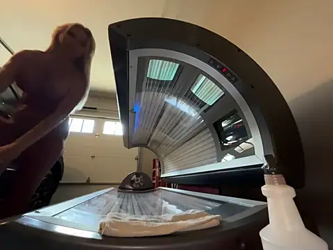 chanelstjames online show from 04/01/26, 05:10