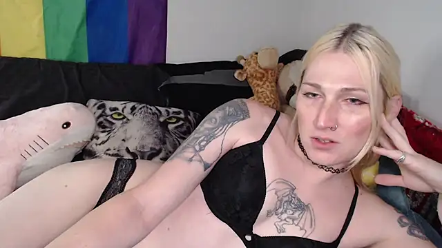 AthenaAphrodisia online show from 07/15/26, 06:46