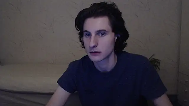 Snapshot of Night__Wolfz chatting on 03/25/26, 03:23 Night Wolfz online show from 03/25/26, 03:23