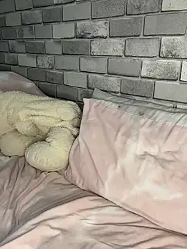 Poppy frankie online show from 11/01/25, 10:45