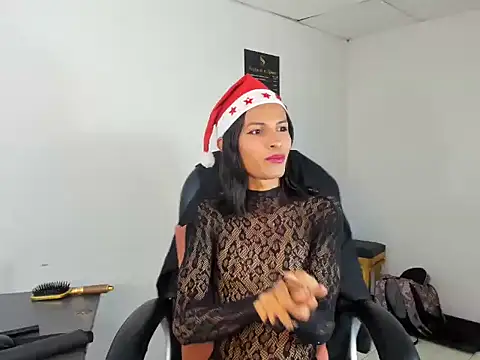 Aisha hotts777 online show from 12/02/25, 05:08