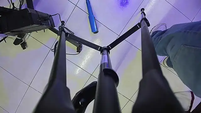 Aisha hotts777 online show from 04/27/26, 03:15