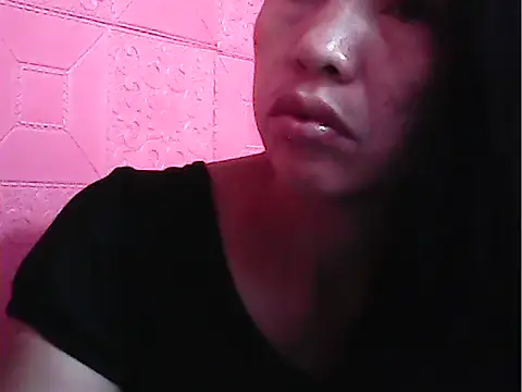 oceanlover23 online show from 11/16/25, 07:41