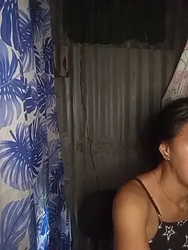 oceanlover23 online show from 02/15/26, 01:13