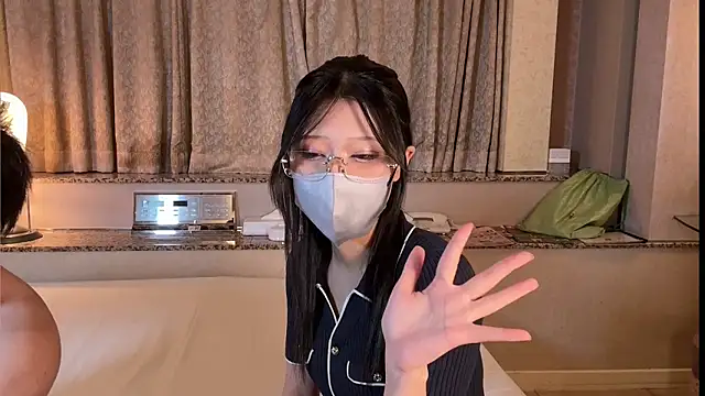 BROsister online show from 07/09/26, 10:08