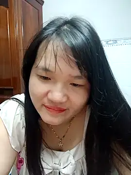 Snapshot of _Babyrose_ chatting on 09/18/25, 07:38 Babyrose online show from 09/18/25, 07:38