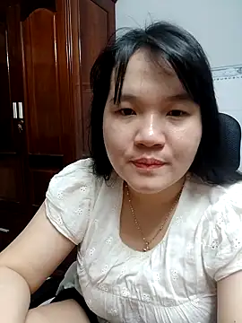 Snapshot of _Babyrose_ chatting on 09/28/25, 03:50 Babyrose online show from 09/28/25, 03:50