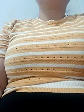  Babyrose  online show from 02/03/26, 11:48