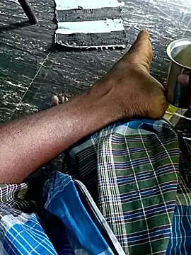 dolphiinn online show from 10/21/25, 05:41