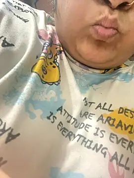 indian-hotmilfs online show from 09/26/25, 01:26