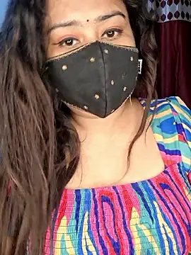 indian-hotmilfs online show from 04/29/26, 08:15