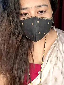 indian-hotmilfs online show from 05/05/26, 03:53