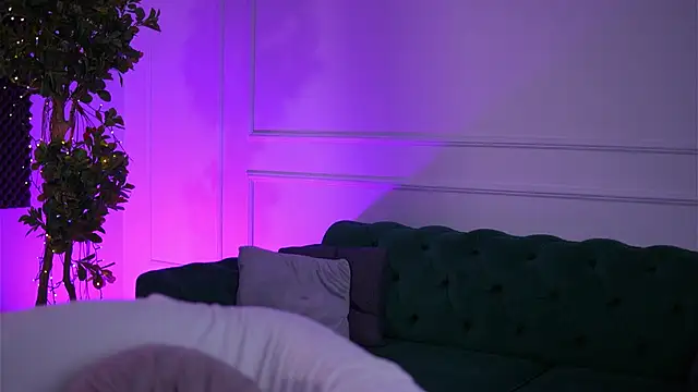 SiennaRuh online show from 04/25/26, 05:43