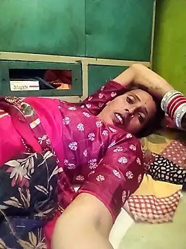 Snapshot of Arti13A chatting on 10/10/25, 08:30 Arti13A online show from 10/10/25, 08:30