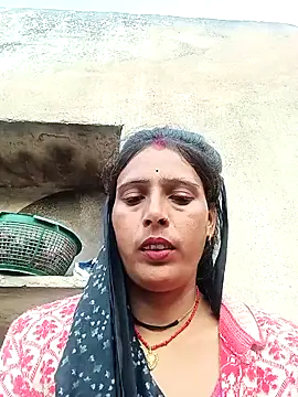 Snapshot of Arti13A chatting on 02/21/26, 02:01 Arti13A online show from 02/21/26, 02:01