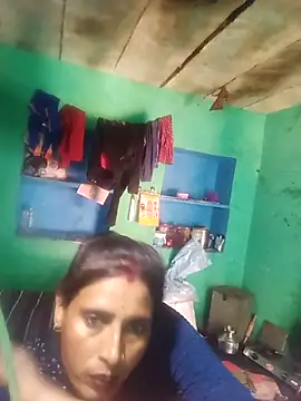 Snapshot of Arti13A chatting on 02/24/26, 07:28 Arti13A online show from 02/24/26, 07:28