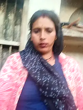 Snapshot of Arti13A chatting on 02/25/26, 01:15 Arti13A online show from 02/25/26, 01:15