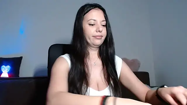 KIMBERLLY01 online show from 03/21/26, 05:23