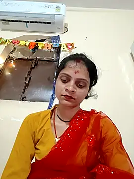 Snapshot of Sonam_dhakad chatting on 10/20/25, 04:18 Sonam dhakad online show from 10/20/25, 04:18