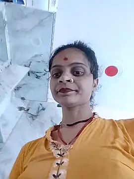 Snapshot of Sonam_dhakad chatting on 10/24/25, 06:43 Sonam dhakad online show from 10/24/25, 06:43