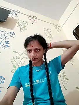 Snapshot of Sonam_dhakad chatting on 10/27/25, 11:58 Sonam dhakad online show from 10/27/25, 11:58