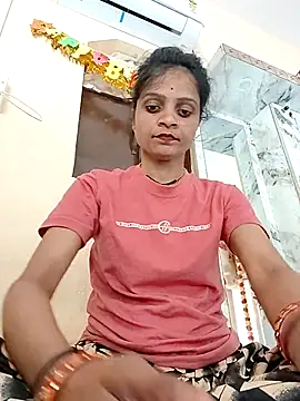 Snapshot of Sonam_dhakad chatting on 11/10/25, 08:02 Sonam dhakad online show from 11/10/25, 08:02