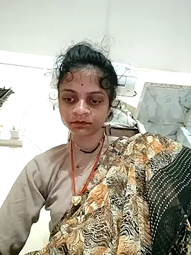 Snapshot of Sonam_dhakad chatting on 11/28/25, 12:24 Sonam dhakad online show from 11/28/25, 12:24