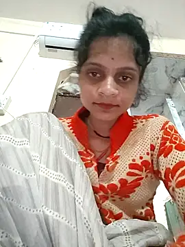 Snapshot of Sonam_dhakad chatting on 12/01/25, 03:28 Sonam dhakad online show from 12/01/25, 03:28