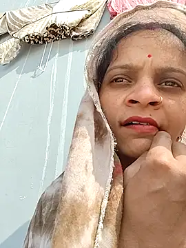 Snapshot of Sonam_dhakad chatting on 01/12/26, 06:51 Sonam dhakad online show from 01/12/26, 06:51