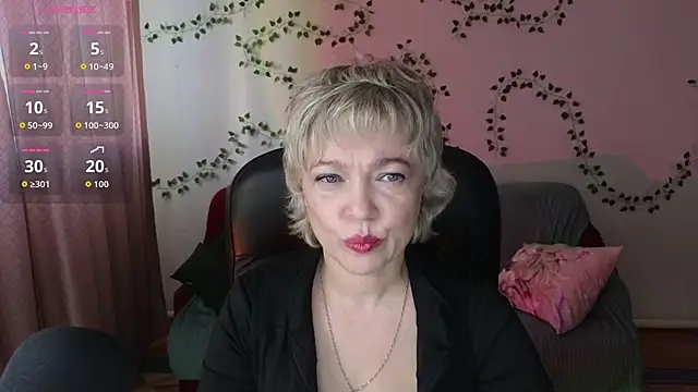Snapshot of Rosette_Pricky chatting on 05/02/26, 02:22 Rosette Pricky online show from 05/02/26, 02:22