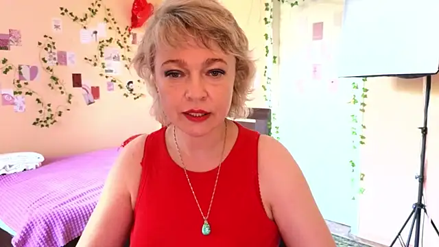 Snapshot of Rosette_Pricky chatting on 06/10/26, 02:27 Rosette Pricky online show from 06/10/26, 02:27