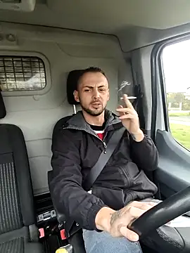 papichulo0099 online show from 11/18/25, 10:52