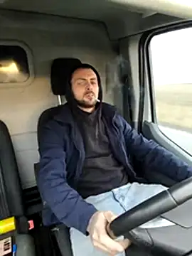 papichulo0099 online show from 02/11/26, 06:40