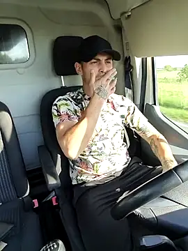 papichulo0099 online show from 05/27/26, 05:26