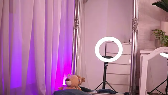 ChloeObril online show from 10/12/25, 04:55