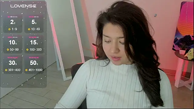 Sandra Curly online show from 10/28/25, 01:42