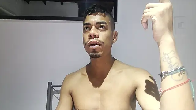 latinbigcrazy online show from 06/29/26, 03:02