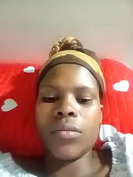 Snapshot of Caramelchick01 chatting on 10/03/25, 09:56 Caramelchick01 online show from 10/03/25, 09:56