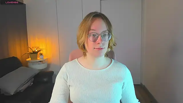 Amanda Butlerr online show from 04/02/26, 02:15
