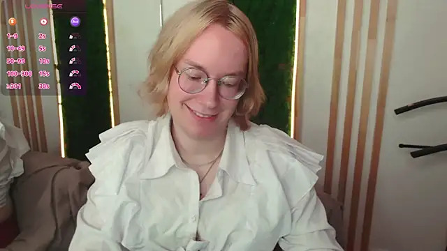 Snapshot of Amanda_Butlerr chatting on 06/24/26, 02:38 Amanda Butlerr online show from 06/24/26, 02:38