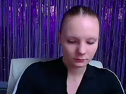 Snapshot of Kassandra_XX chatting on 09/14/25, 05:39 Kassandra XX online show from 09/14/25, 05:39