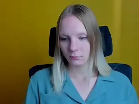 Snapshot of Kassandra_XX chatting on 09/18/25, 11:34 Kassandra XX online show from 09/18/25, 11:34