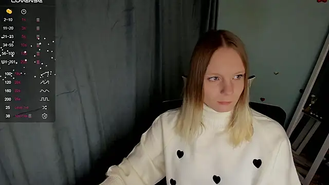 Snapshot of Kassandra_XX chatting on 10/18/25, 06:16 Kassandra XX online show from 10/18/25, 06:16