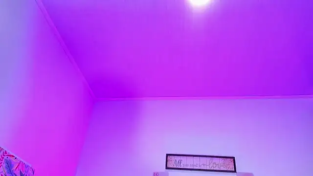 SagiraBelle online show from 03/04/26, 05:19