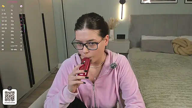 LubaStadt online show from 11/26/25, 07:04